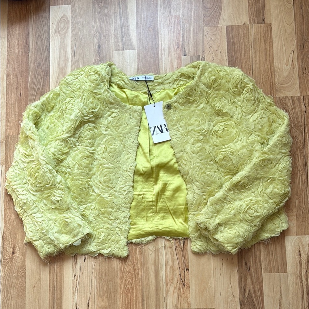 Zara Yellow Textured Floral Cropped Blazer